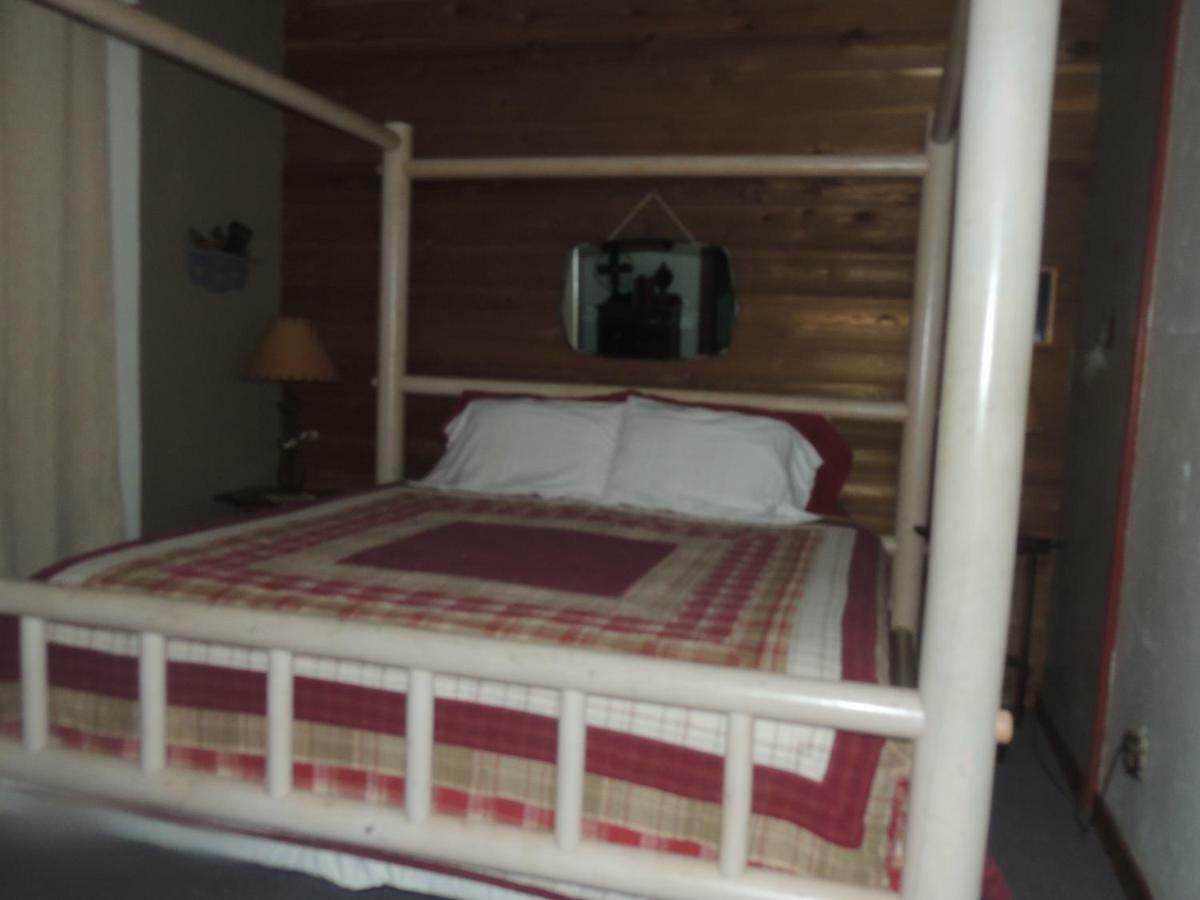 The Whispering Pines Inn Norman Exterior foto